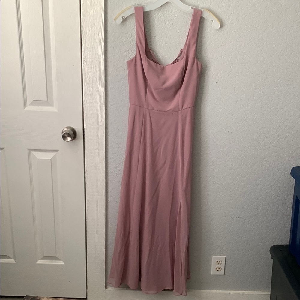Elegant Pink Sleeveless Dress